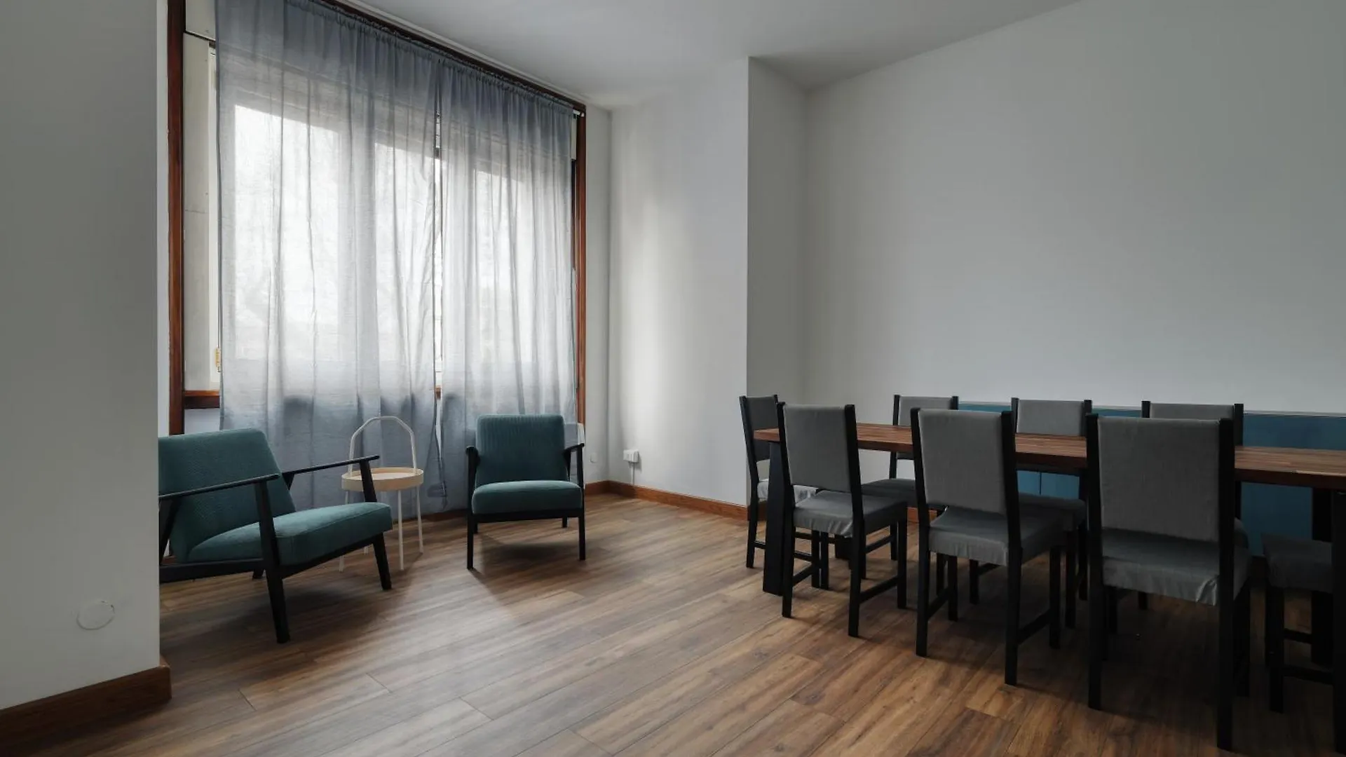 Joivy Chic 3-Bed Flat Near Colonne Di San Lorenzo Μιλάνο