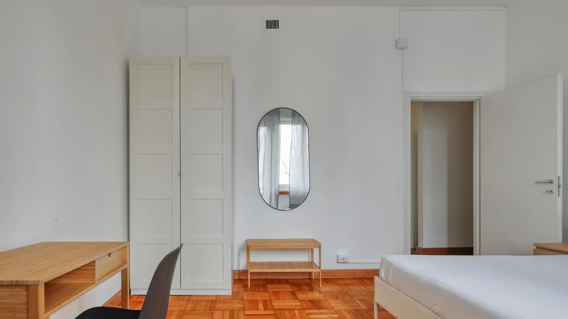 Appartamento Joivy Chic 3-Bed Flat Near Colonne Di San Lorenzo Milano Italia